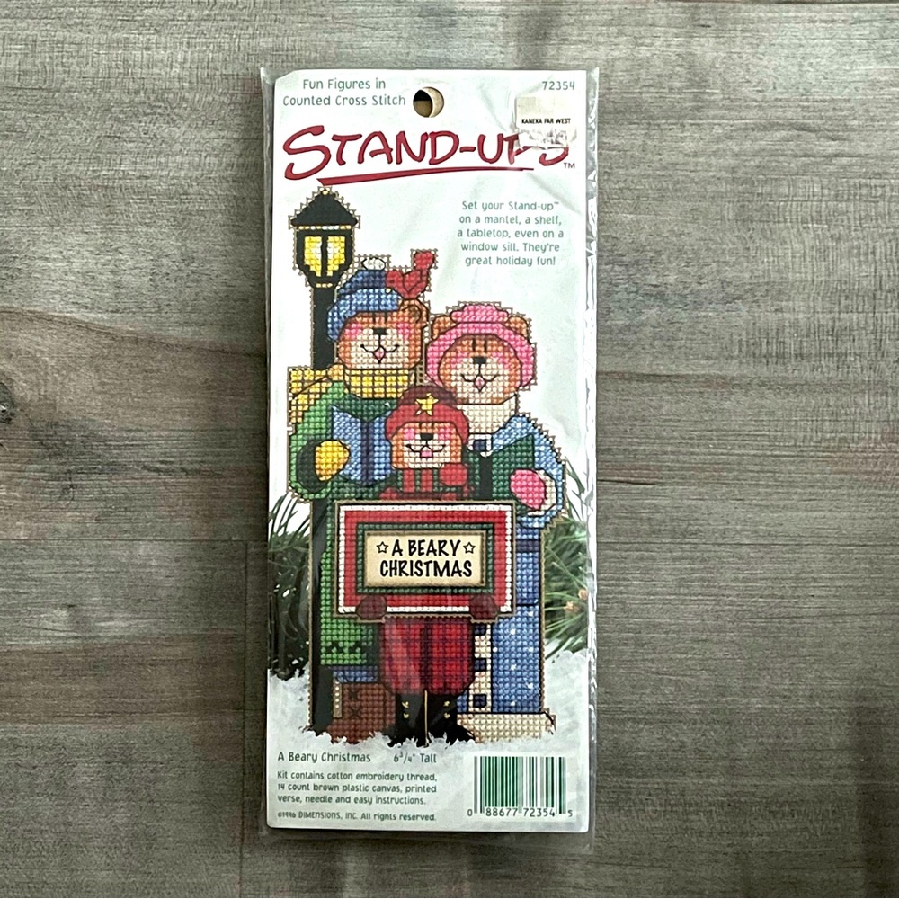 NWT Dimensions Stand-Ups Counted Cross Stitch “A Beary Christmas” Kit